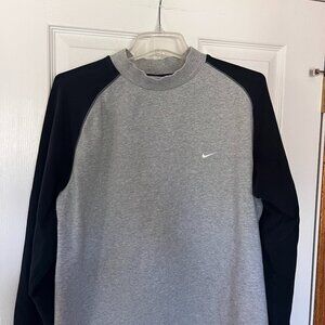 Nike Mock Neck Shirt Men s Large Gray and Black Vintage Y2K GUC